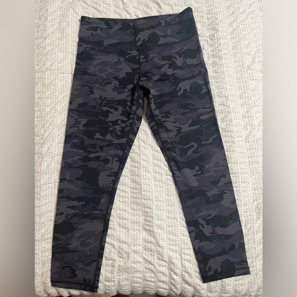 ZYIA camo leggings
